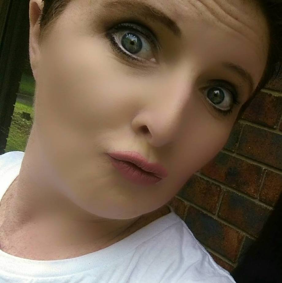 33491420_2047390938806774_7685705798504153088_n