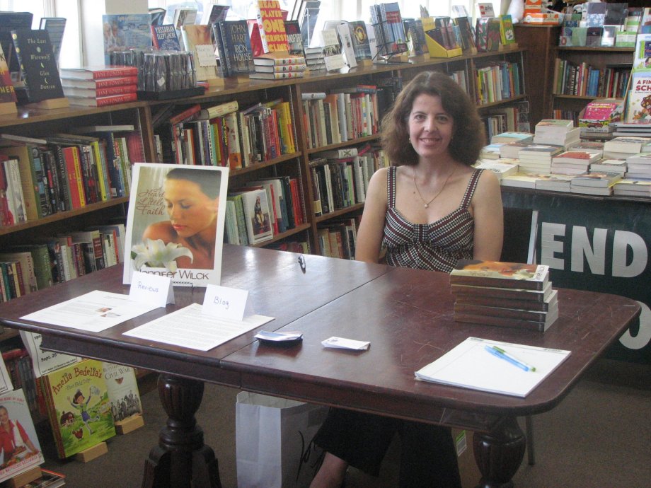 326372_237709549603491_2609107_o