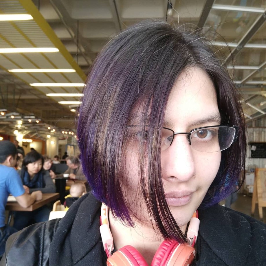 F5F00B46-F533-421A-859F-355C845554F6