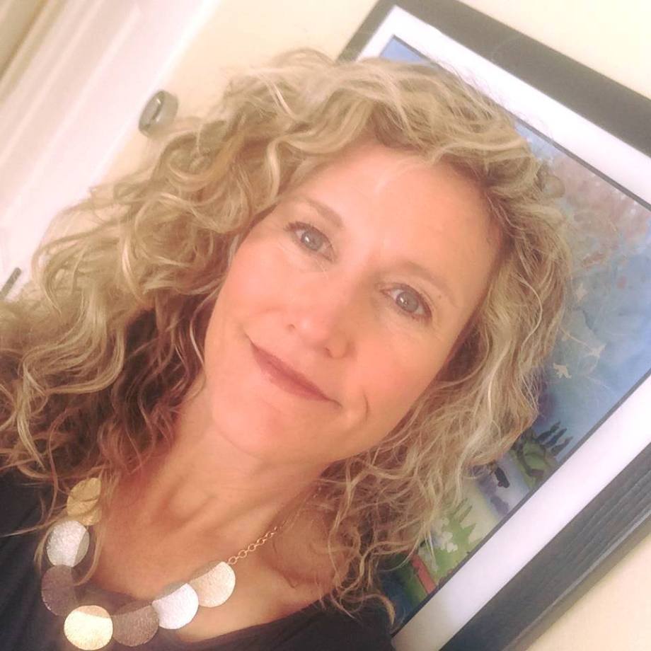 31564217_980631612103179_2374591149109820345_n